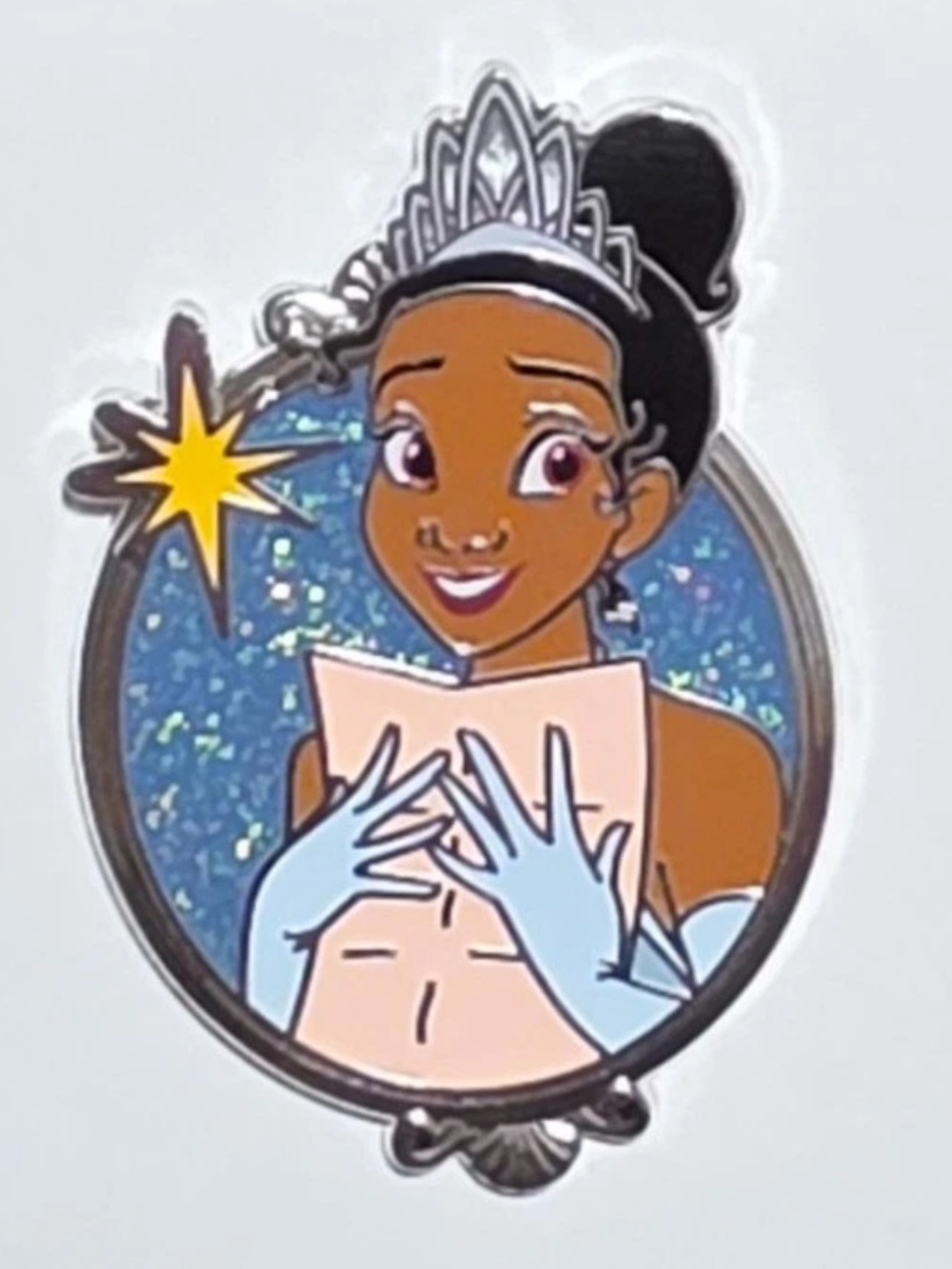 DISNEY PARKS PRINCESS GLITTER PORTRAITS TIANA WISHING STAR PIN, 2025